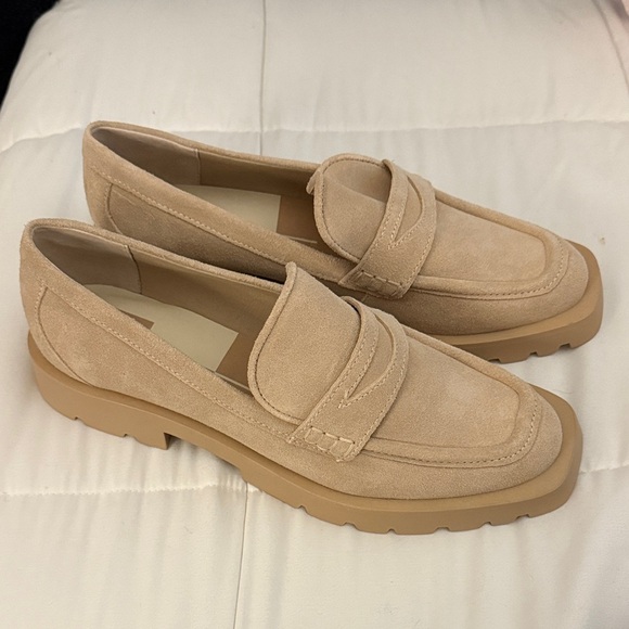 Dolce Vita Shoes - Dolce Vita Women's Tan Loafers